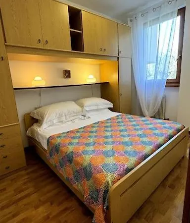 Giuly Beth's House * 브렌조네 술 가르다