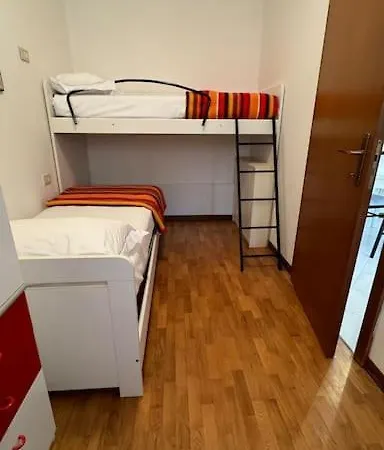 Giuly Beth's House Brenzone sul Garda