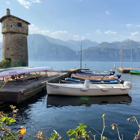 Giuly Beth's House * Brenzone sul Garda